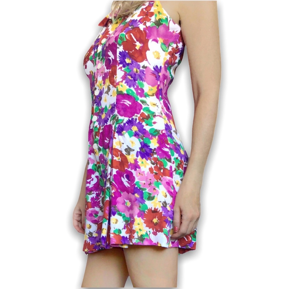 Reserved for hrthrt113 AS-IS FLAWED ITEM VTG Express Small Floral Romper, 2000s